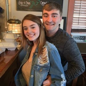 Meet your Posher, Christopher